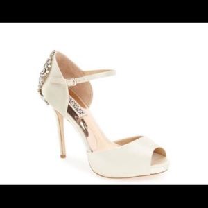 Badgley Mischka Dawn d’orsay open toe stiletto NEW
